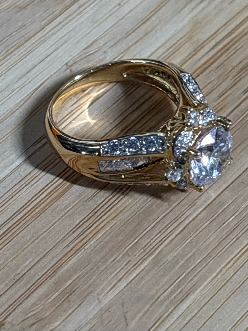 WOMEN 925 STERLING SILVER ICY CZ GOLD PLATED 8MM ROUND CUT ENGAGEMENT RING* Sz 8